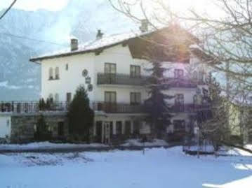 Hôtel Hirondelle à Aoste Extérieur photo